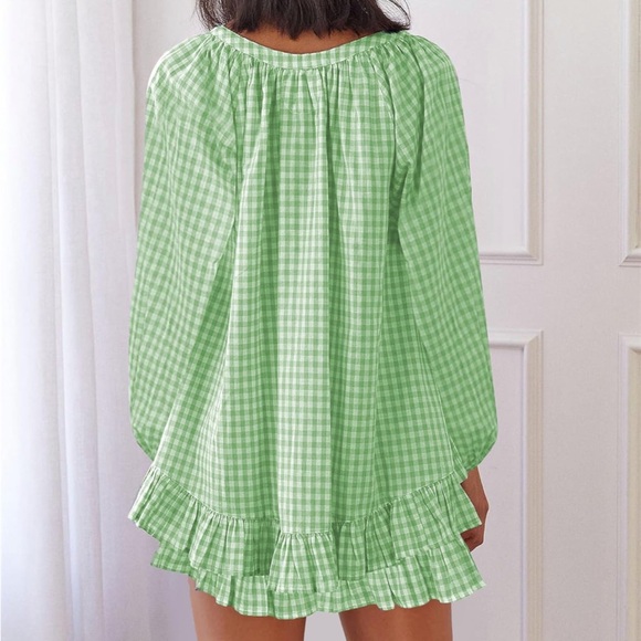 Green Gingham Ruffle Set - Picture 2 of 4